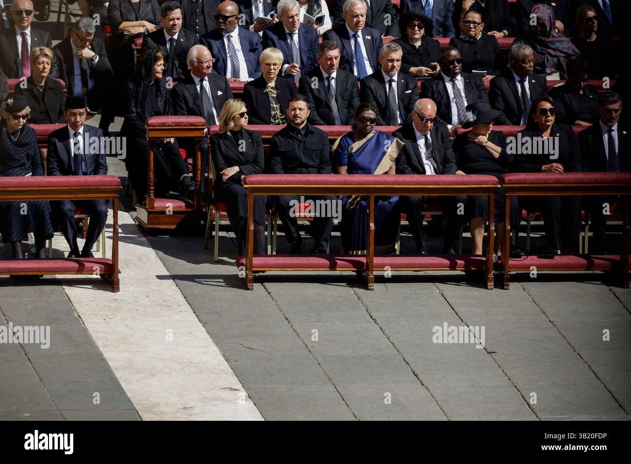 President of honduras hi-res stock photography and images