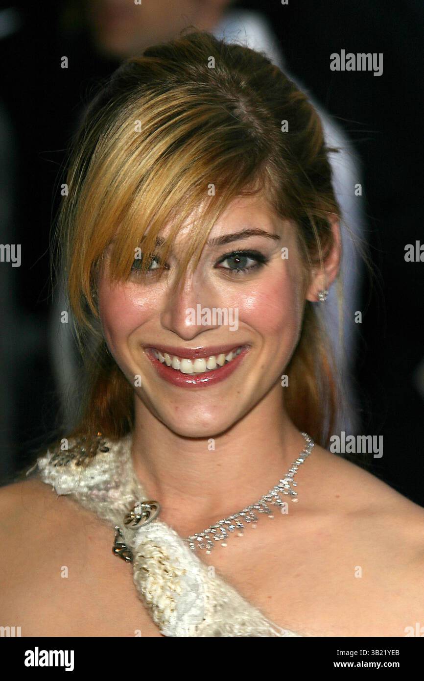 Apr. 23, 2004 - New York, New York, U.S. - I8688JZ.MEAN GIRLS PREMIERE AT THE LOEWS LINCOLN SQUARE , NEW YORK New York .04/23/2004. JOHN B ZISSEL/  /    2004.LIZZY CAPLAN(Credit Image: © John Zissel/Globe Photos/ZUMAPRESS.com) Stock Photo