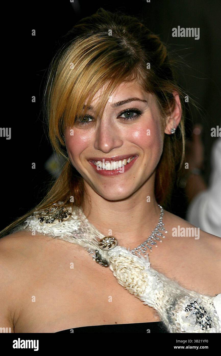 Apr. 23, 2004 - New York, New York, U.S. - I8688JZ.MEAN GIRLS PREMIERE AT THE LOEWS LINCOLN SQUARE , NEW YORK New York .04/23/2004. JOHN B ZISSEL/  /    2004.LIZZY CAPLAN(Credit Image: © John Zissel/Globe Photos/ZUMAPRESS.com) Stock Photo