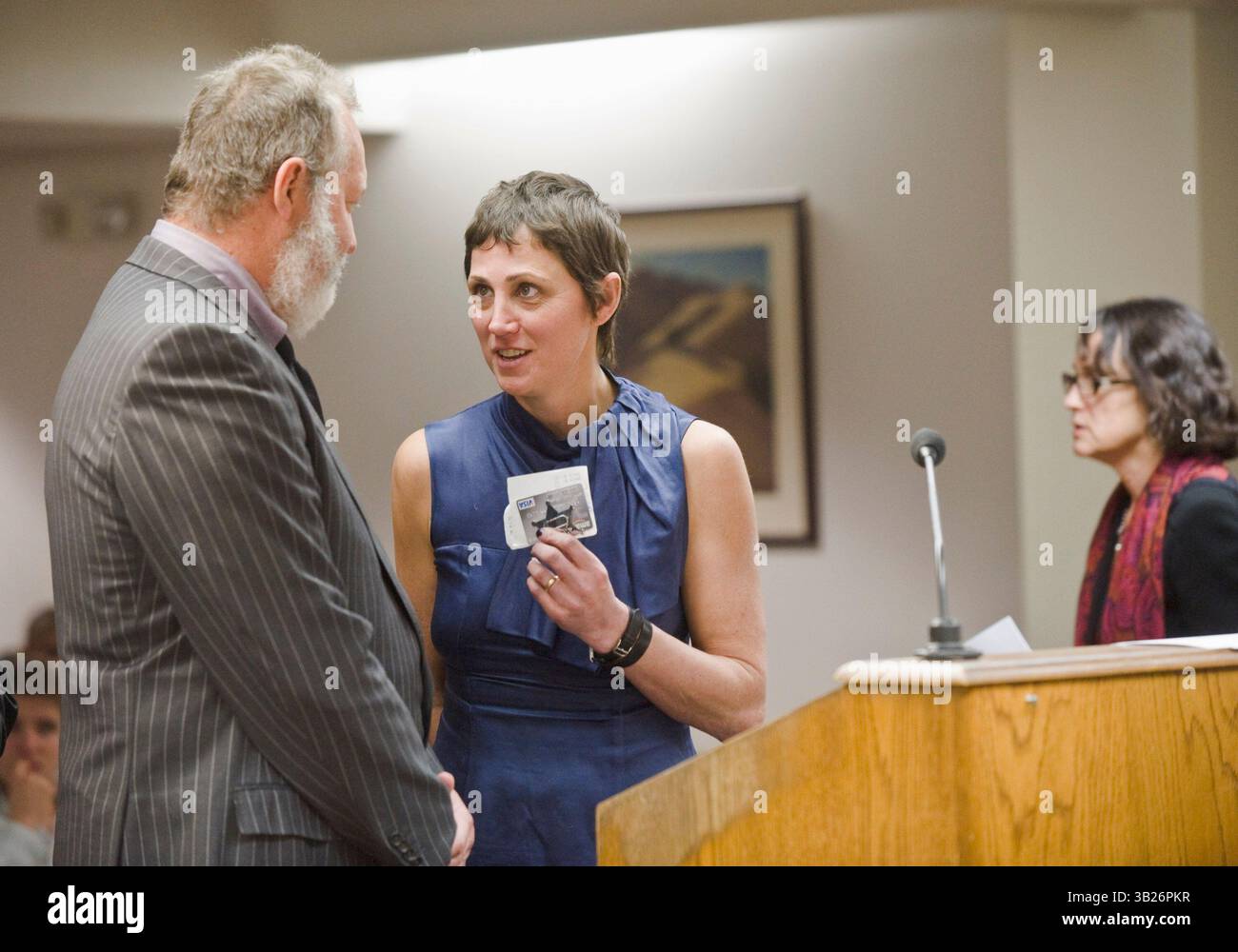 Missing Innkeeper Randy quaid and wife evi quaid hi-res stock photography and images - Alamy