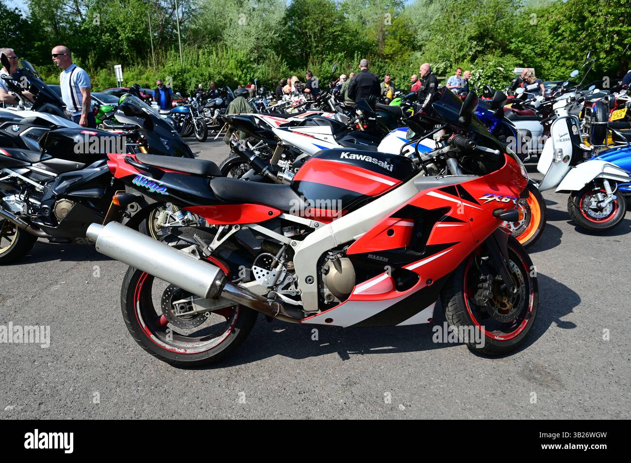 Kawasaki zx6 hi-res stock photography and images - Alamy