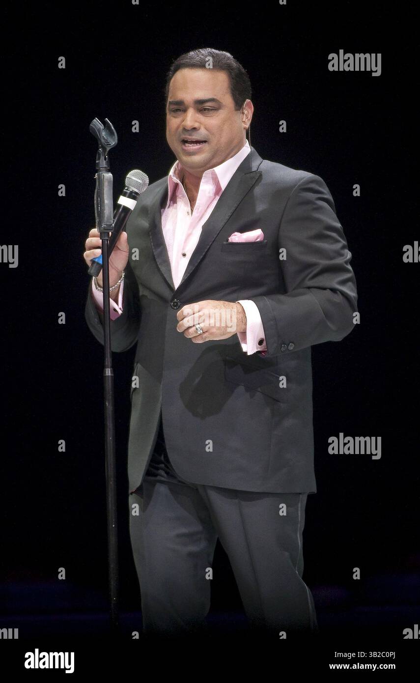 Gilberto santa rosa hi-res stock photography and images