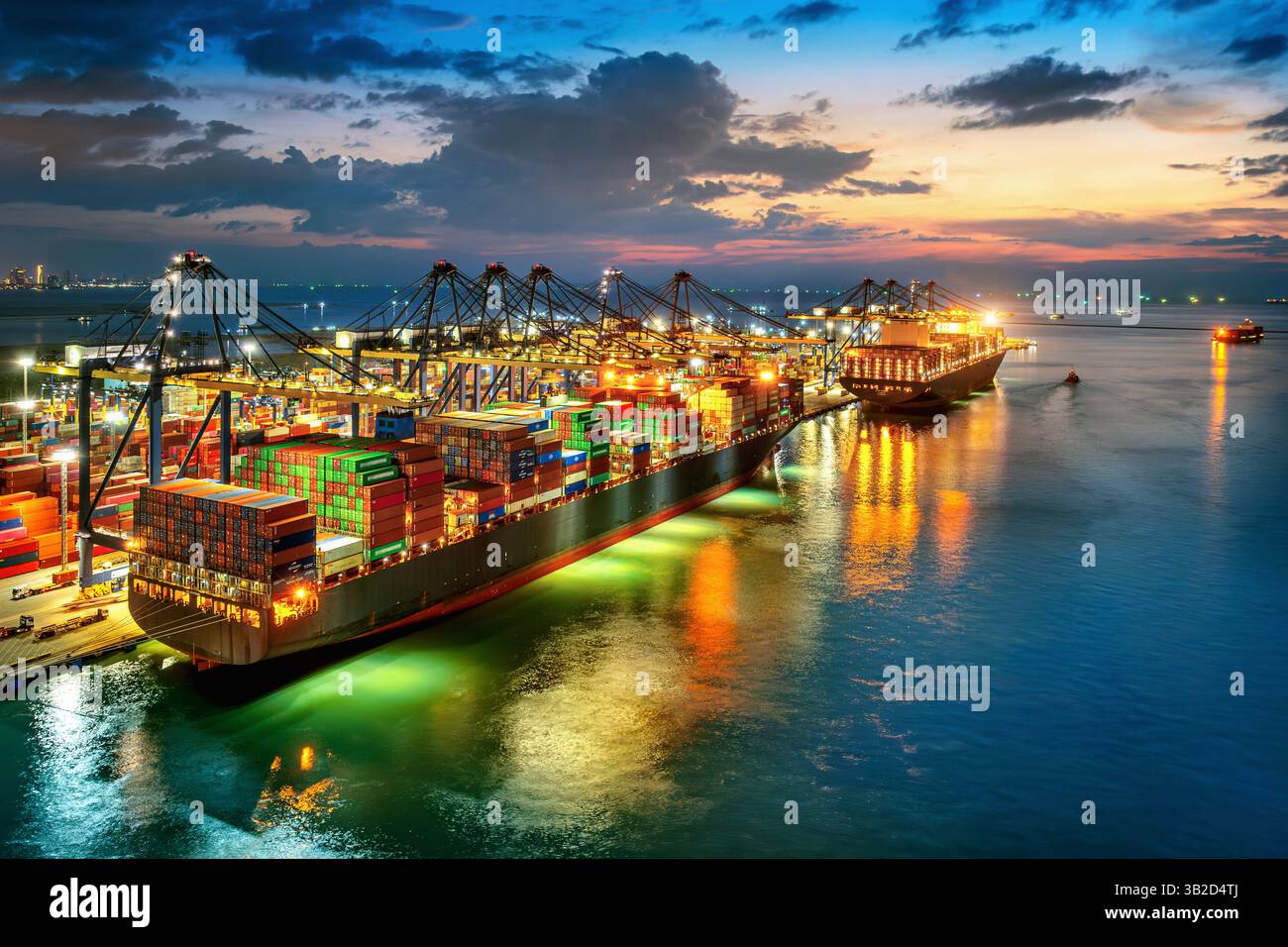 Aerial shots of Container ship loading and unloading in port Stock ...