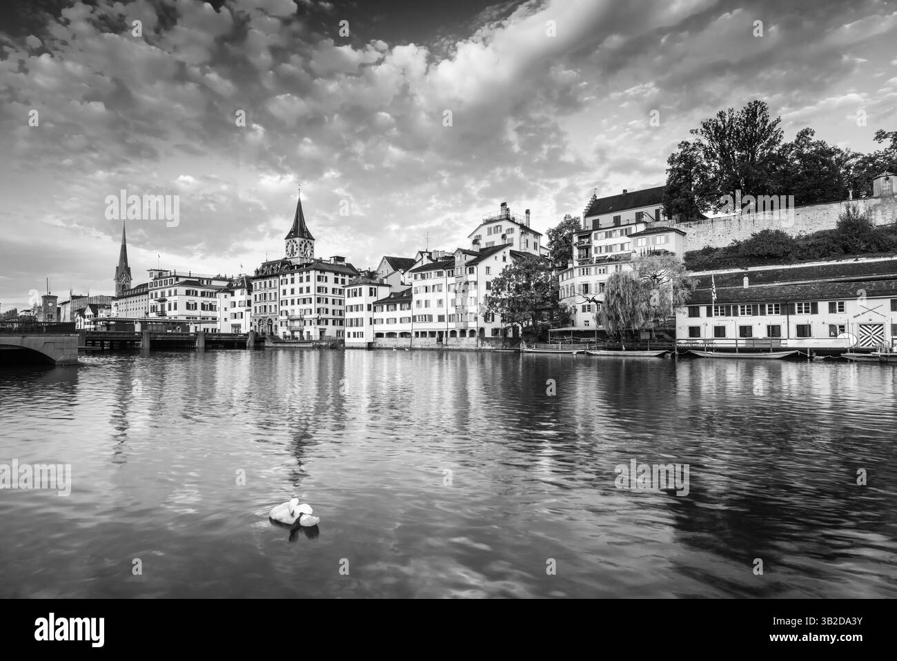 City, diverse landscape, Lake Zurich, Old Town, river, Limmat, Metropolis, education, research, Swiss large banks, UBS, Credit Suise, Paradeplatz Stock Photo
