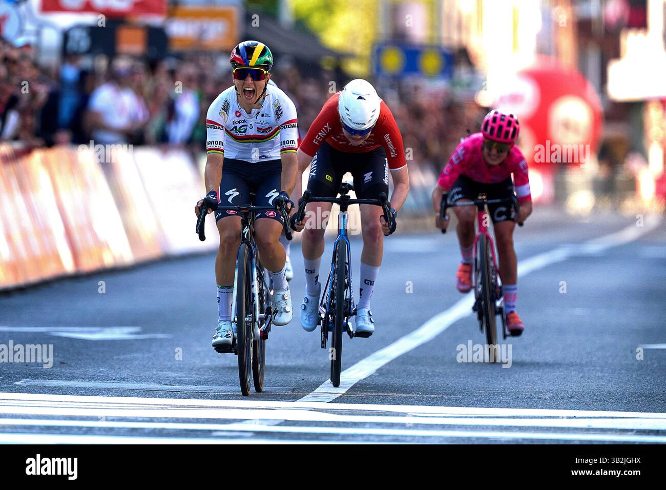 liege-belgium-april-27-kimberly-le-court-puck-pieterse-cedrine
