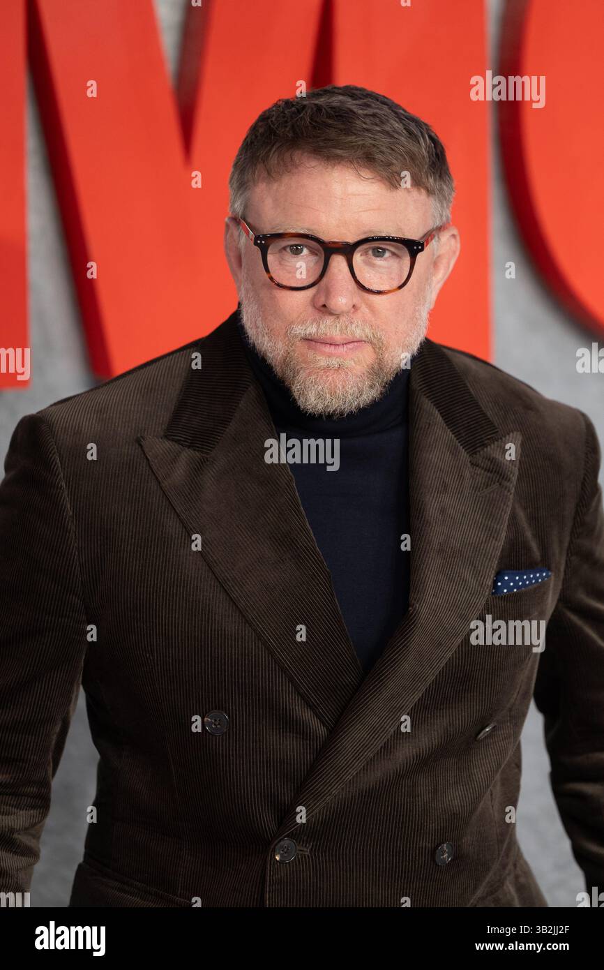 Guy Ritchie Paramount Paramount mobland series hi-res stock photography and images - Alamy
