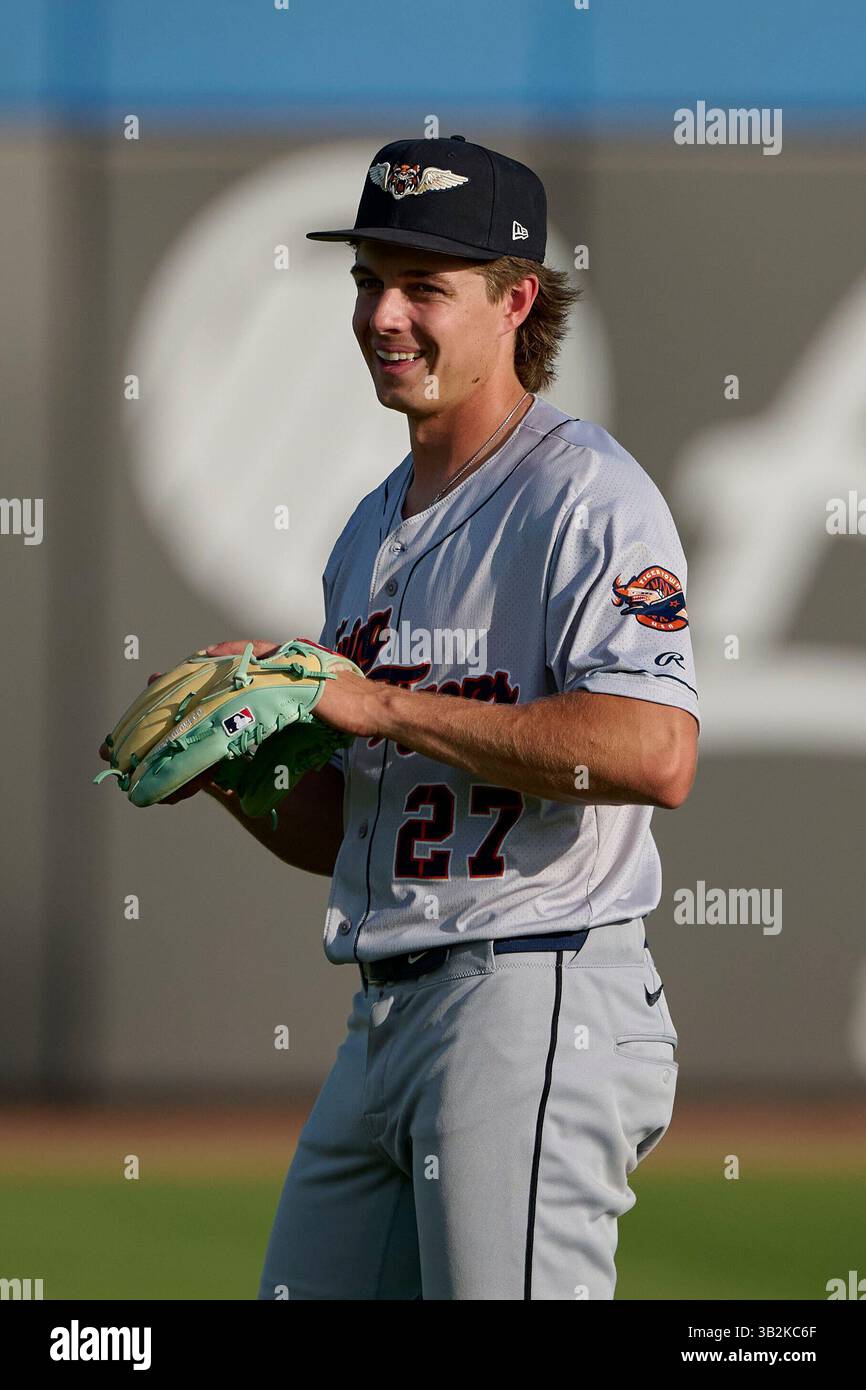 Lakeland Flying Tigers infielder Bryce Rainer (27) during warmups ...