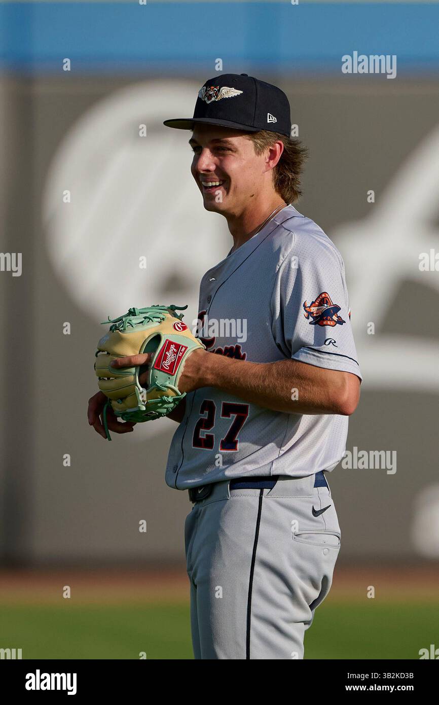 Lakeland Flying Tigers infielder Bryce Rainer (27) during warmups ...