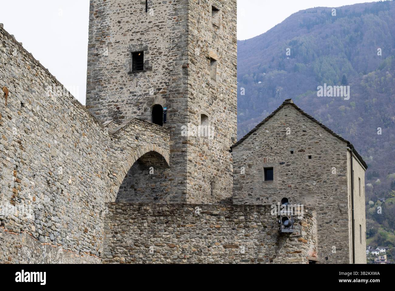 Castle in switzerland castle bellinzona hi-res stock photography and ...