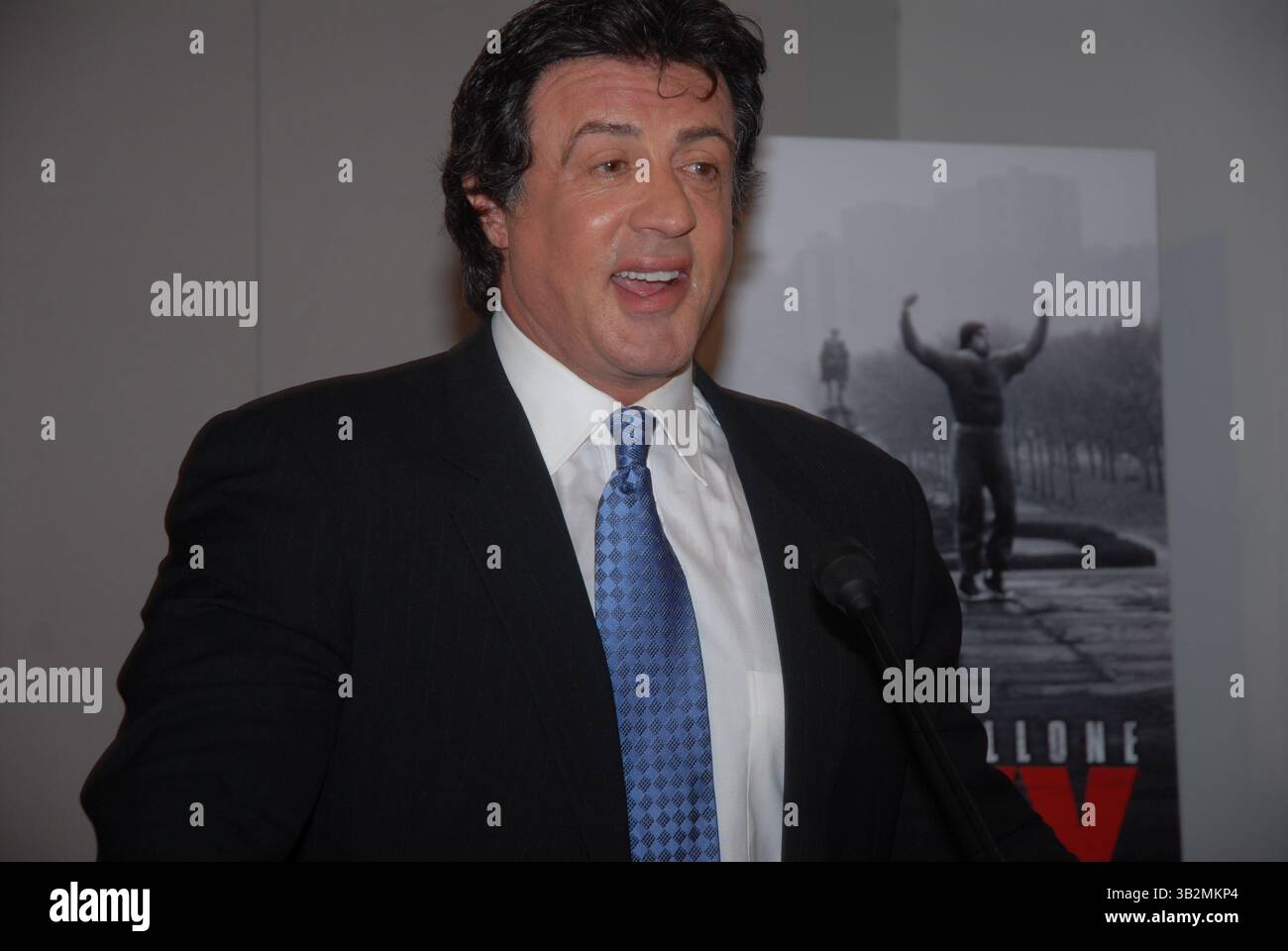 Apollo creed 1976 hi-res stock photography and images - Alamy