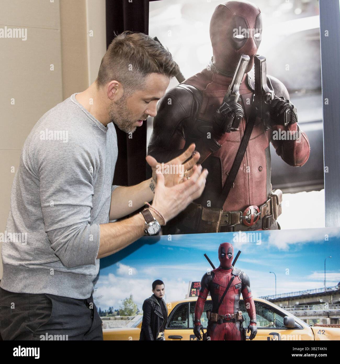 February 8, 2016 Hollywood, California, U.S. RYAN REYNOLDS promotes(02)