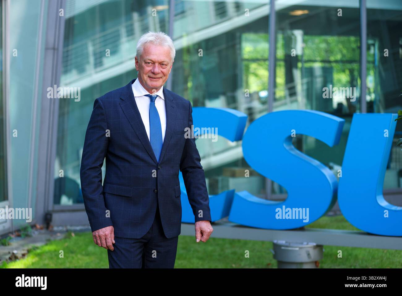 Pressekonferenz nach Sitzung des CSU-Vorstands am 28.04.2025 in der CSU Landesleitung in München Alois Rainer  Landwirtschaftsminister Deutschland  *** Press conference after the meeting of the CSU Executive Committee on 28 April 2025 at the CSU regional office in Munich Alois Rainer Minister of Agriculture Germany xstx Stock Photo