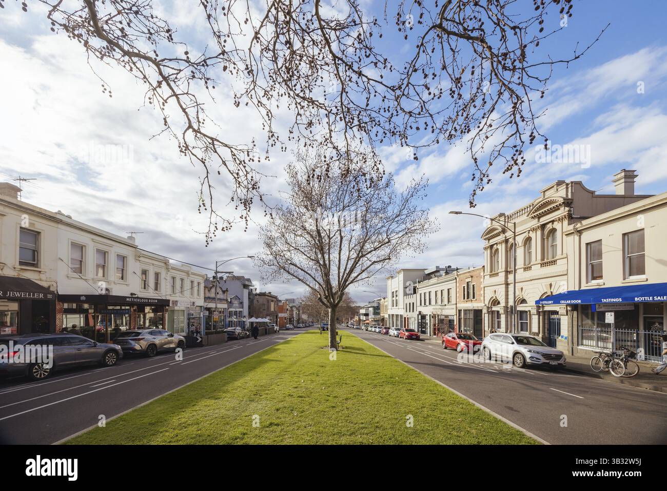 MELBOURNE, AUSTRALIA - AUGUST 18, 2024: General building architecture around Errol St on a warm winter's day in North Melbourne, Victoria, Australia, Stock Photo