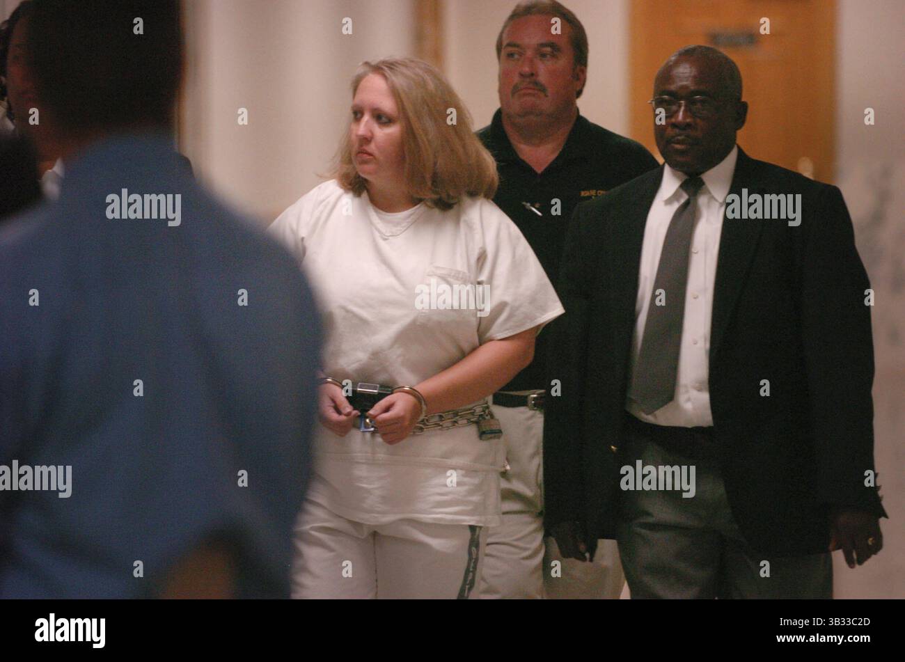 August 9, 2007 - Kingston, TN, USA - Jennifer Hyatte arrives for a motion hearing Thursday in Roane County Criminal Court. Hyatte and her husband, George, are charged with first-degree murder and other charges in the Aug. 9, 2005, slaying of Tennessee Correction Officer Wayne ''Cotton'' Morgan in the parking lot of the Roane County Courthouse. Judge E. Eugene Eblen ruled that a jailhouse journal written by Jennifer Hyatte can be used as evidence in her trial by prosecutors. (Credit Image: © Michael Patrick/Knoxville News Sentinel via ZUMA Wire) Stock Photo