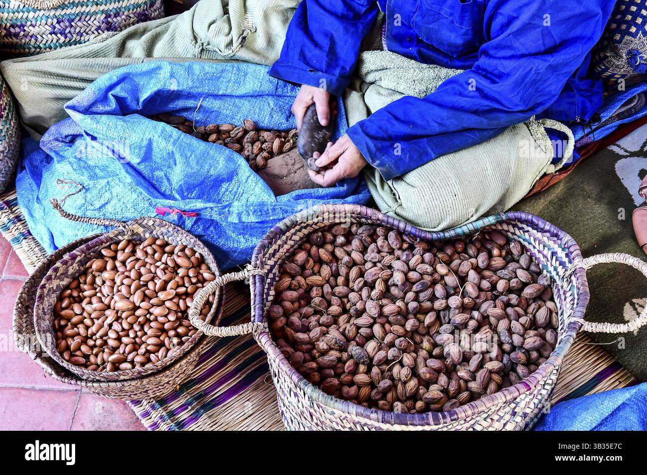 Argan shells hi-res stock photography and images - Alamy