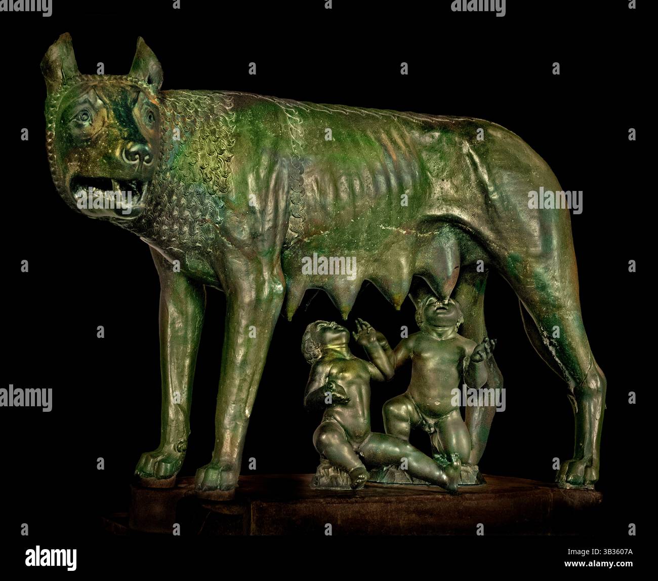Wolf lupa capitolina art hi-res stock photography and images