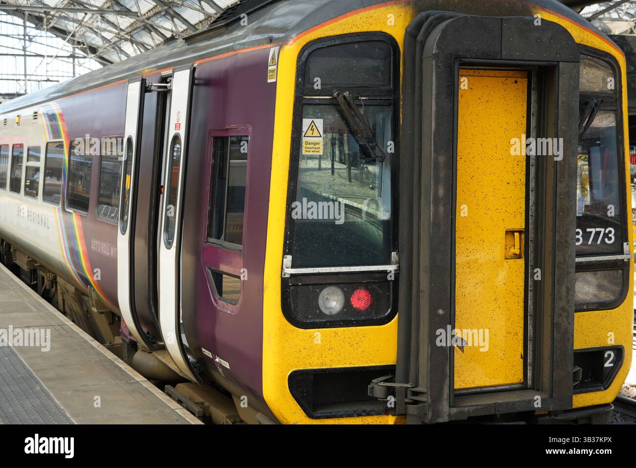 Liverpool Train East Midlands Railway train at Lime Street station, Liverpool ...