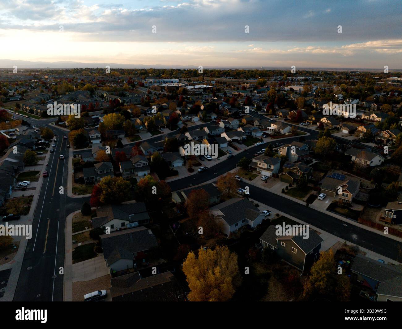 Greeley Colorado neighborhood evening looking north Stock Photo - Alamy