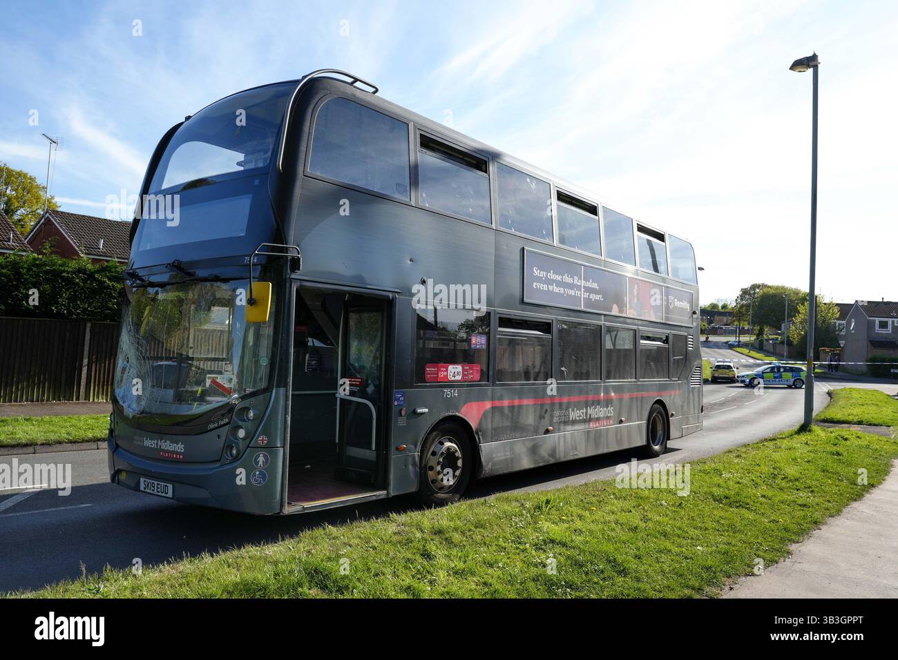 West Midlands Rtc Arden Road, Rednal 28th April 2025. - West Midlands Police closed Arden ...