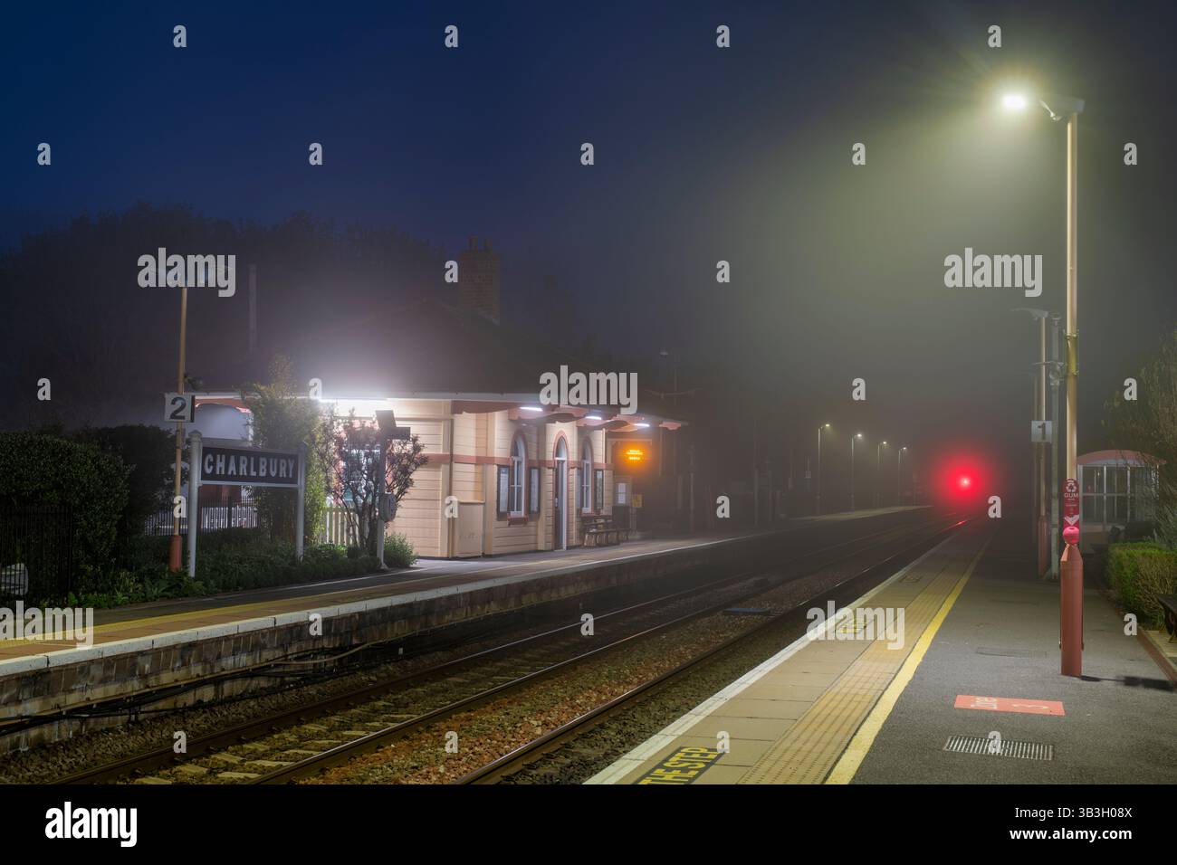 Railway station at dawn. Charlbury, Oxfordshire, England Stock Photo