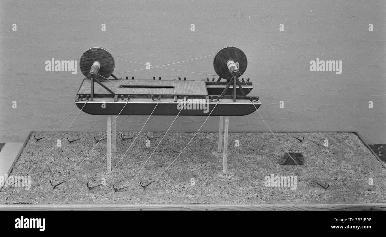 River dredge, model designed by Italian polymath Leonardo da Vinci ...