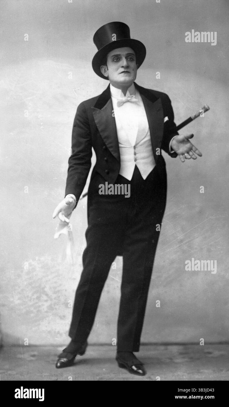Italian stage actor and playwright Ettore Petrolini, 1920s Stock Photo ...