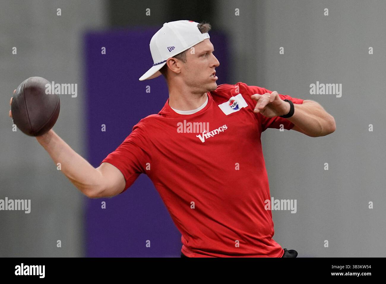 Minnesota Vikings quarterback Brett Rypien (19) takes part in drills