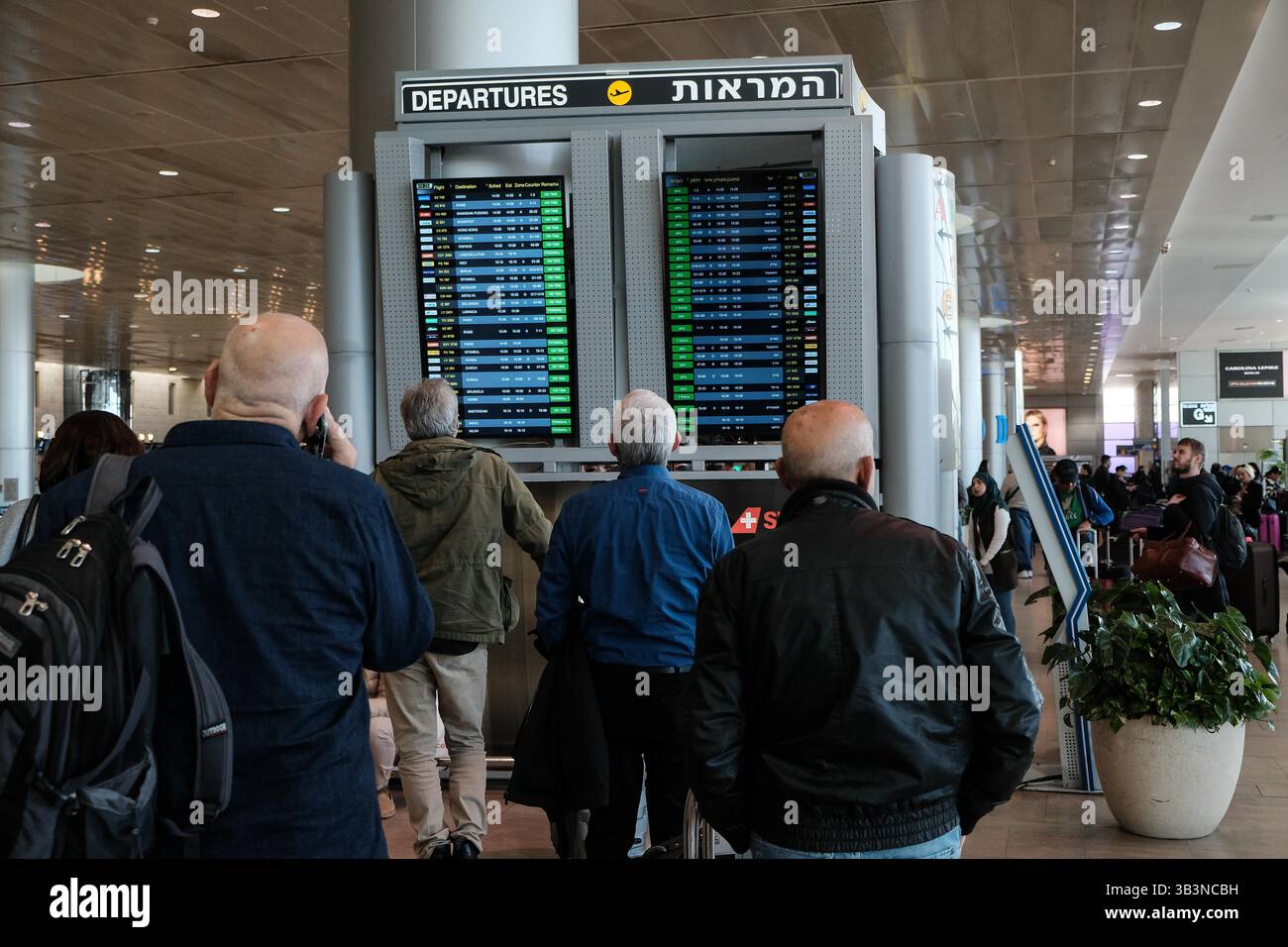 Histadrut Histadrut labor union hi-res stock photography and images - Alamy