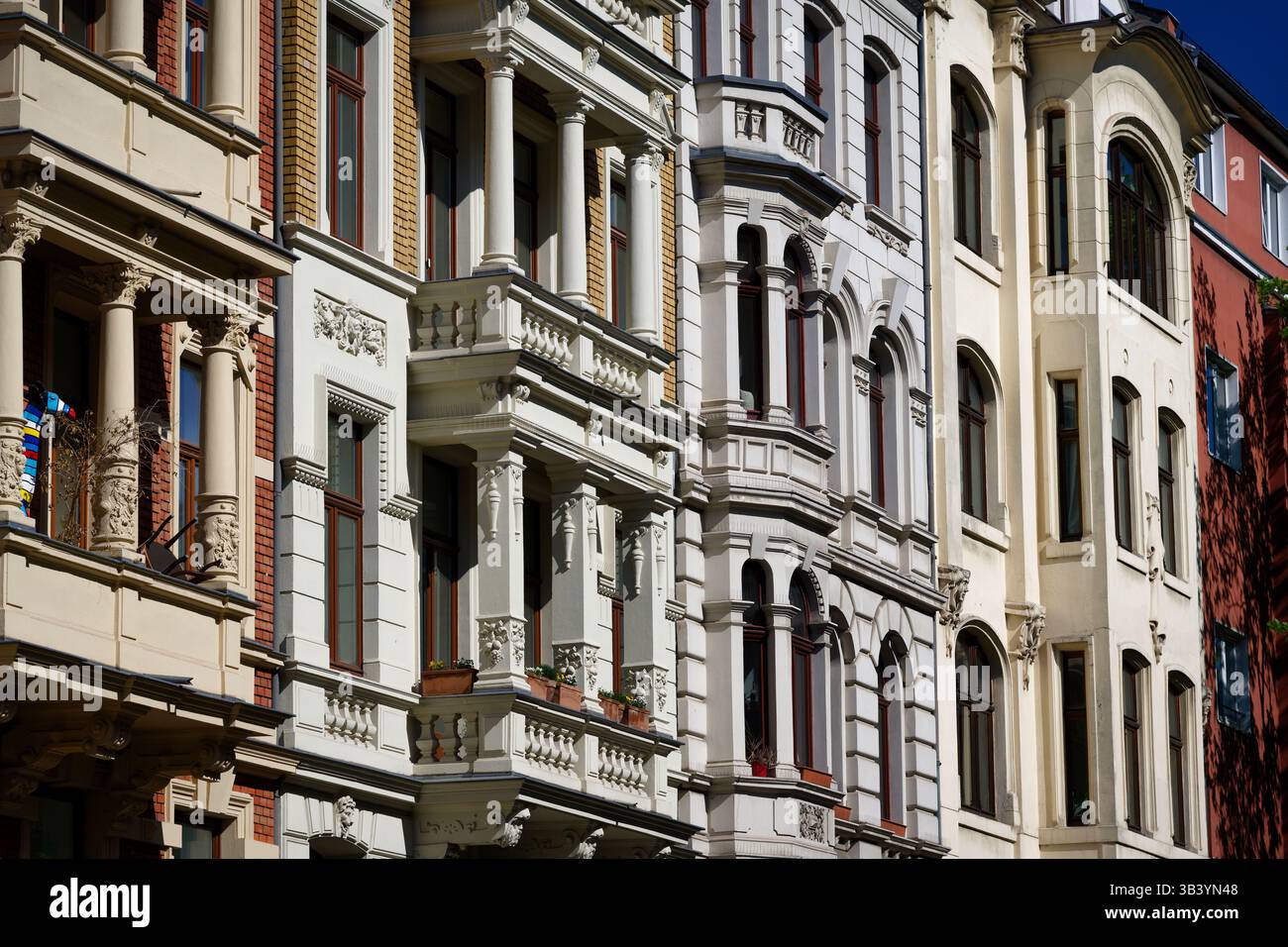 Restored 19th century buildings hi-res stock photography and images - Alamy
