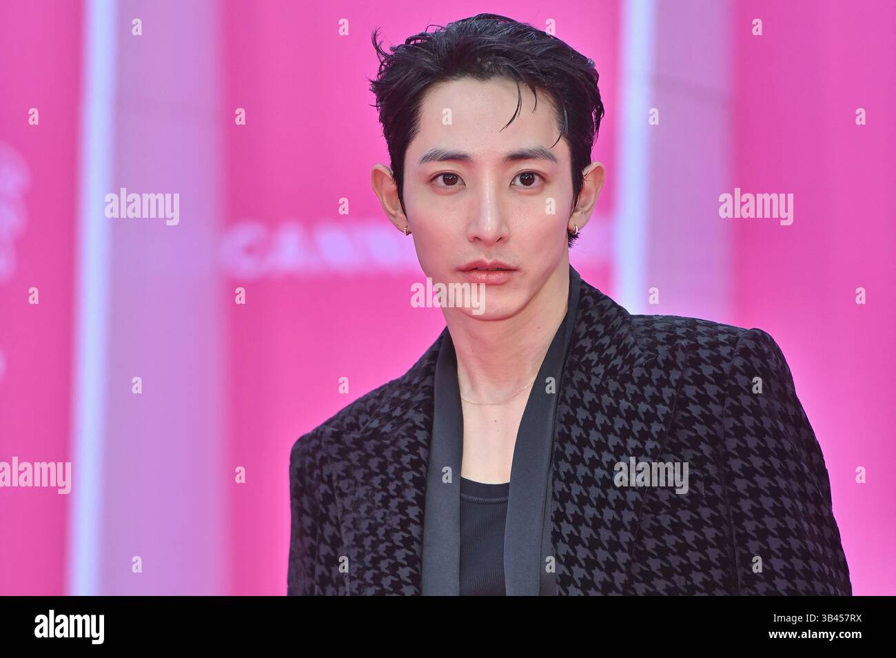 Cannes, France. 29th Apr, 2025. Lee Soo Hyuk attends the Pink Carpet(02)