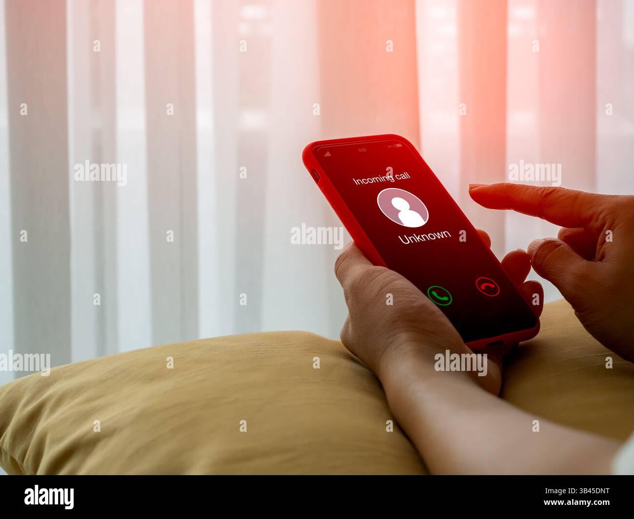 Incoming scam call displayed hi-res stock photography and images - Alamy
