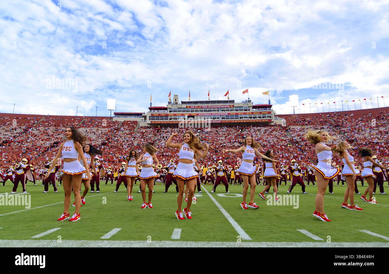 September 12, 2015: Cheerleaders of the USC Trojans in action during a ...