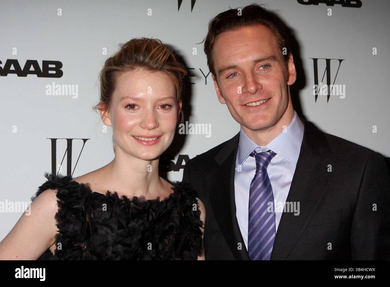 Henry mia wasikowska hi-res stock photography and images - Alamy, image size:1300x956