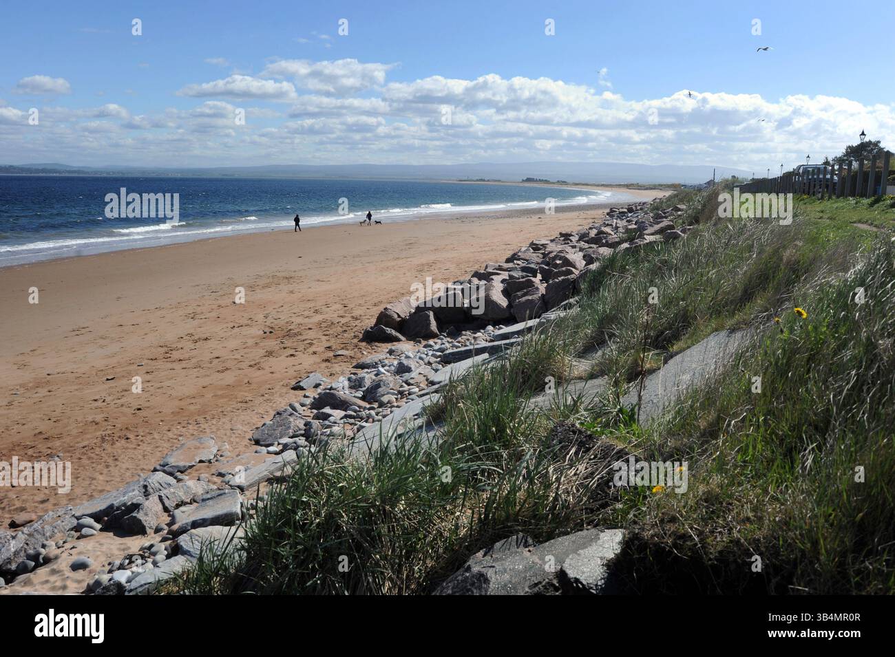 ROSEMARKIE BEACH ON THE BLACK ISLE PENINSULA IN ROSS SHIRE NORTHERN SCOTLAND RE HOLIDAYS BEACHES PEACEFUL ETC UK Stock Photo