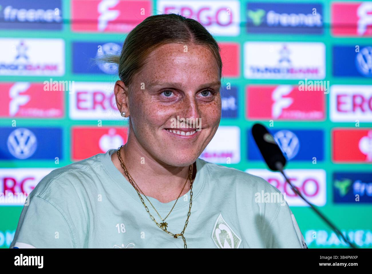 Cologne, North Rhine-Westphalia, Germany. 30th Apr, 2025. SV Werder Bremen captain LINA HAUSICKE (18) smiles during the press conference the day before the Women's DFB Cup final in the RheinEnergieStadion in Cologne, Germany on April 30, 2025. (Credit Image: © Kai Dambach/ZUMA Press Wire) EDITORIAL USAGE ONLY! Not for Commercial USAGE! Stock Photo