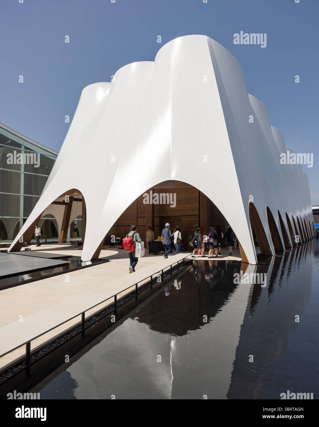 Qatar Pavilion at Osaka Expo 2025 designed by Kengo Kuma Stock