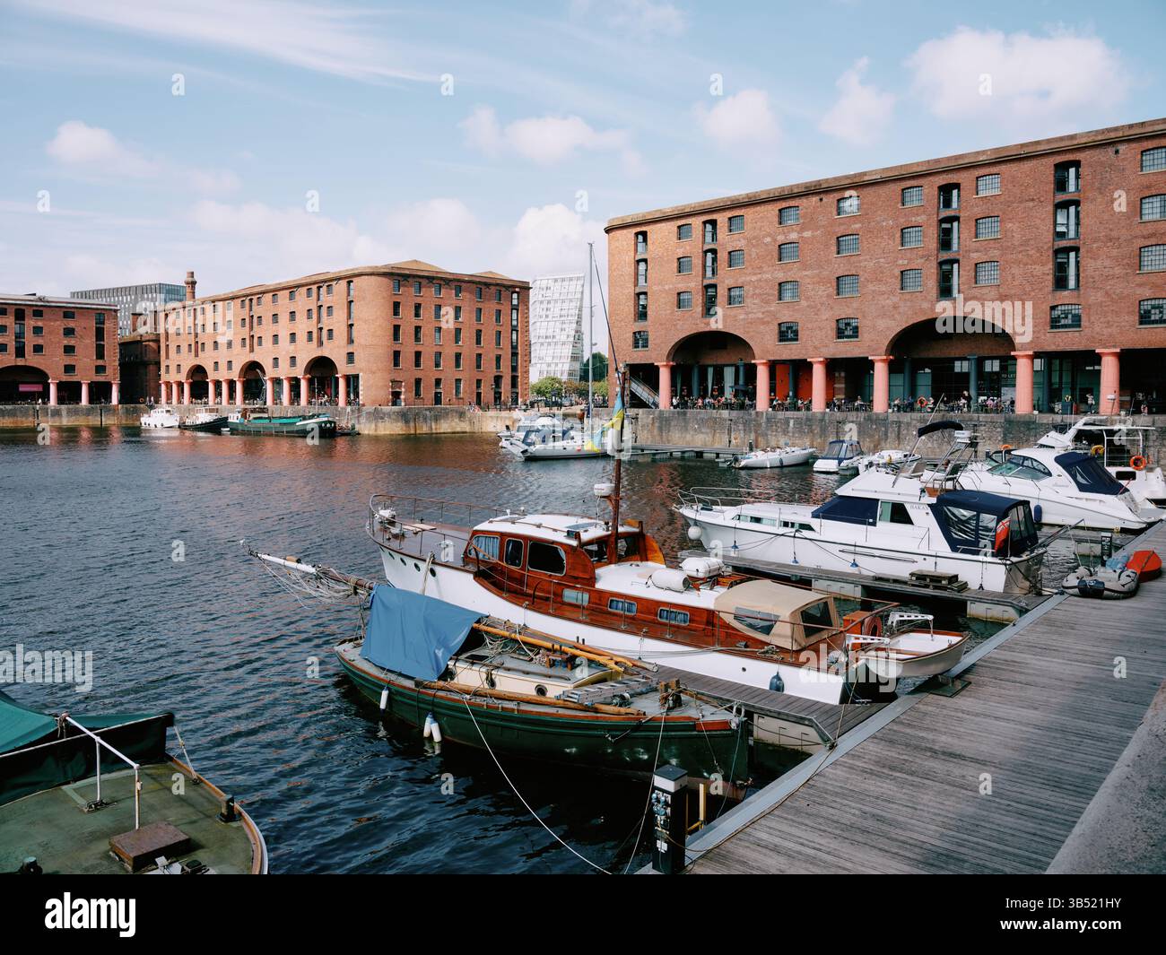 The Royal Albert Dock is a complex of dock buildings and warehouses in Liverpool, England. Designed by Jesse Hartley and Philip Hardwick Stock Photo