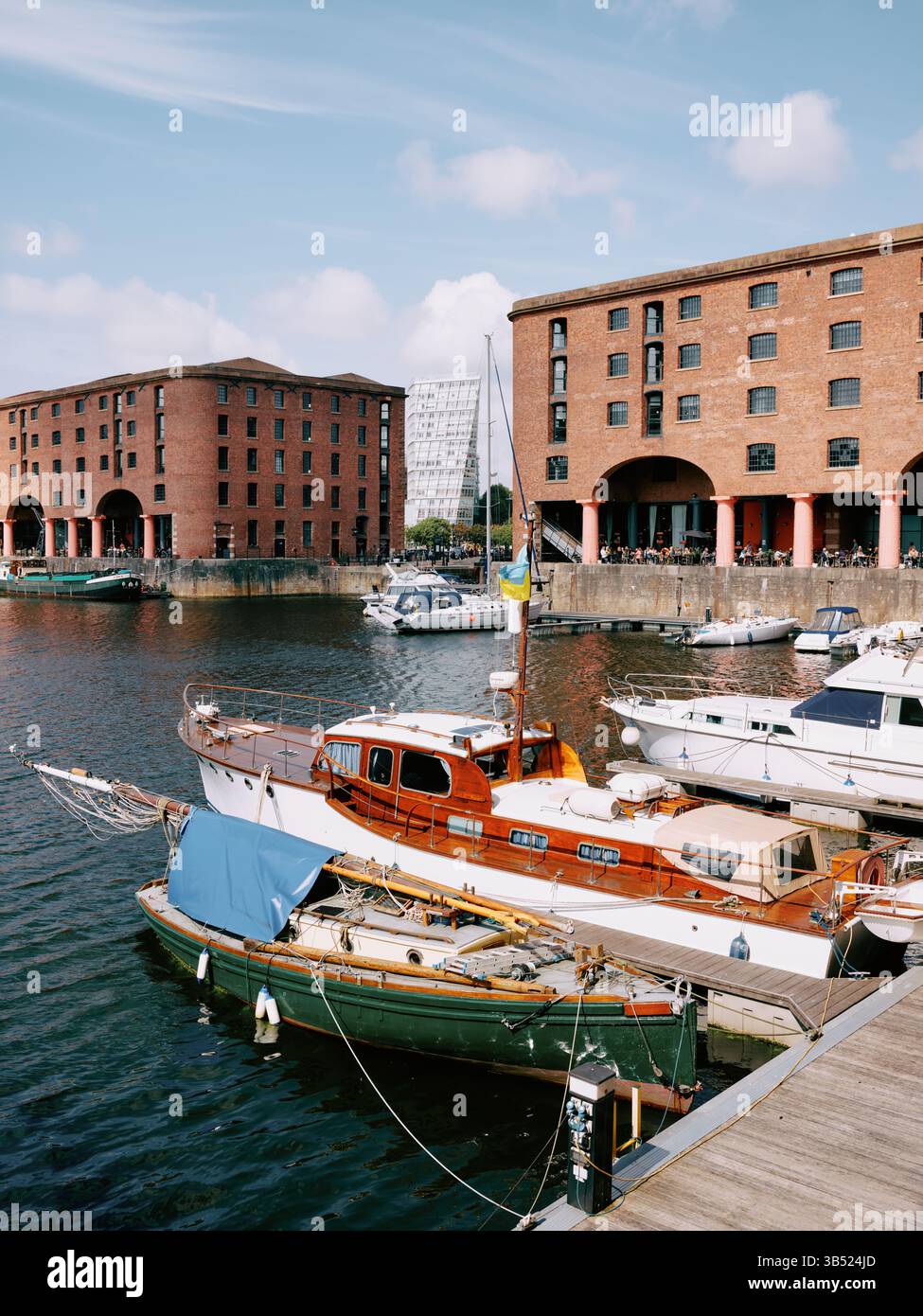 The Royal Albert Dock is a complex of dock buildings and warehouses in Liverpool, England. Designed by Jesse Hartley and Philip Hardwick Stock Photo