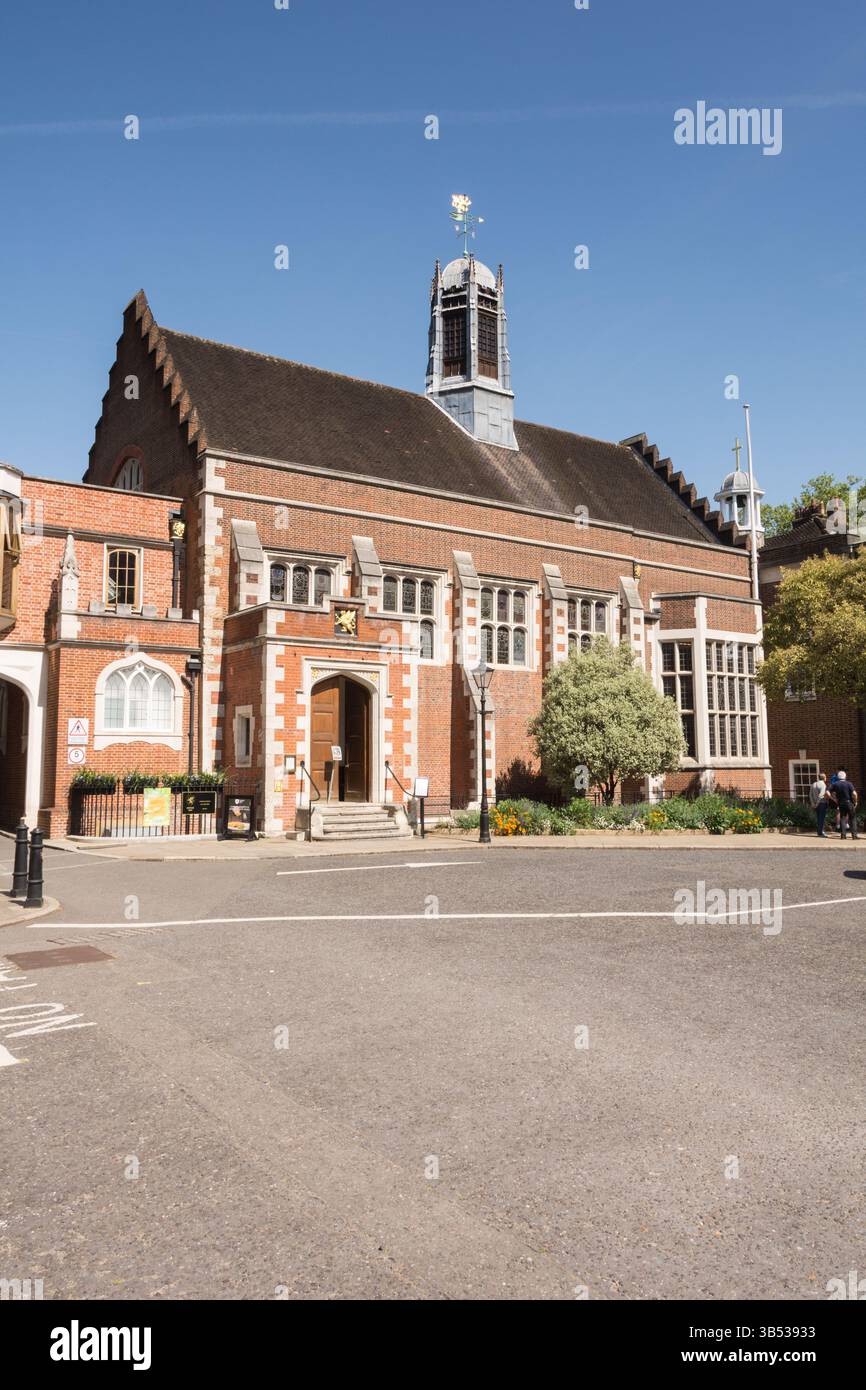 Grays Inn Hall - The Honourable Society of Gray’s Inn, South Square ...