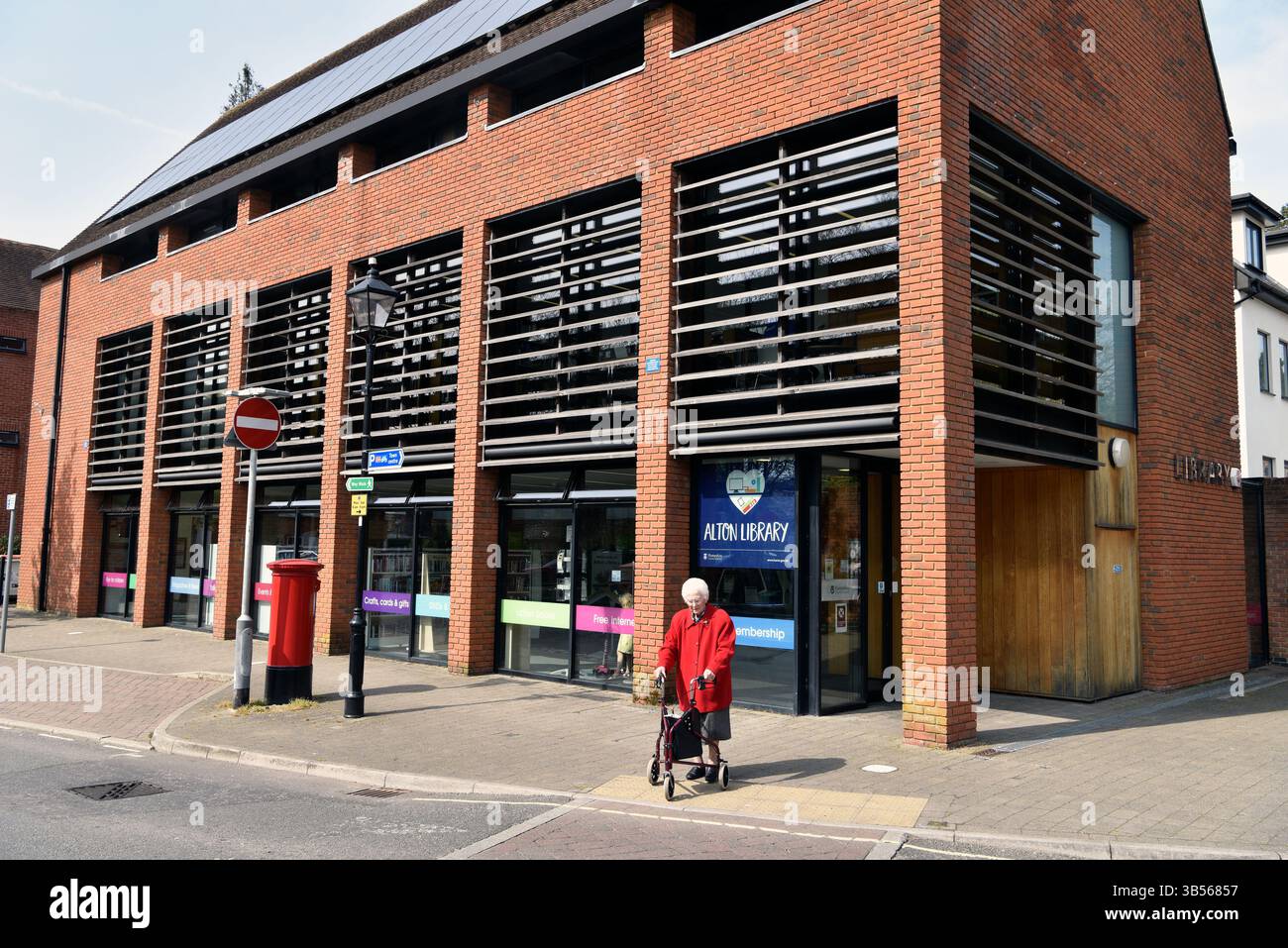 Alton library hi-res stock photography and images - Alamy