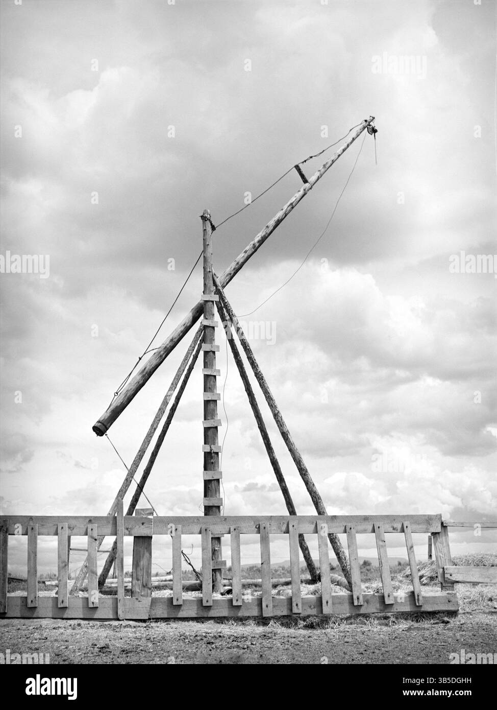 June 22, 2018, Dead Ox Flat, Oregon, USA: Mormon Haystacker, on farm of ...