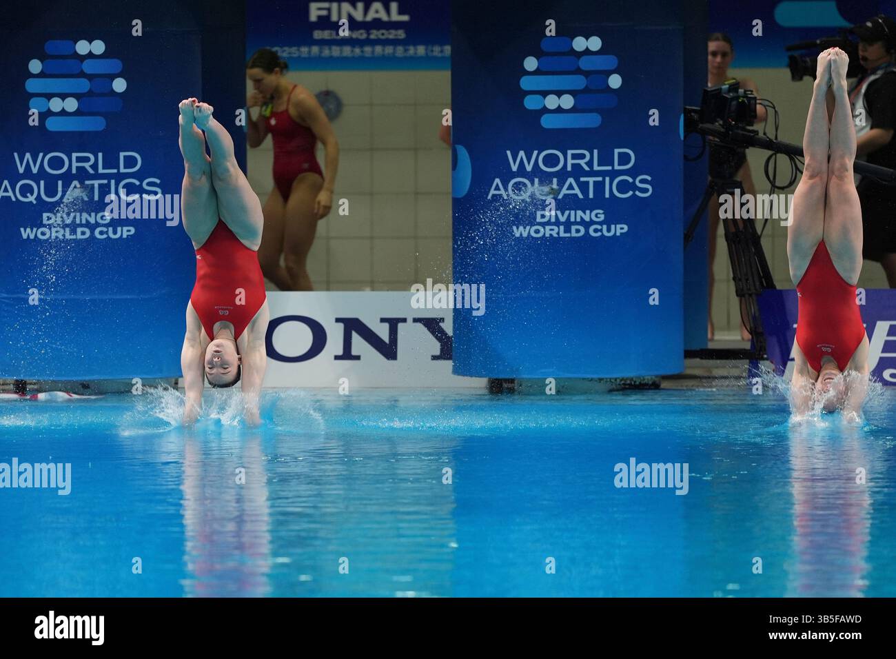 Britain's Yasmin Harper and Scarlett Mew Jensen compete in the Women's ...