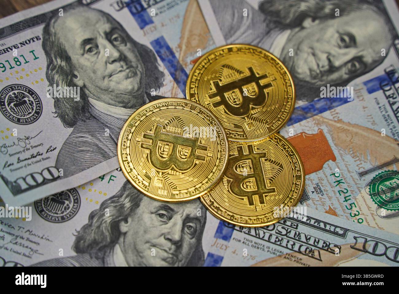 Price of bitcoin hi-res stock photography and images - Page 17 - Alamy