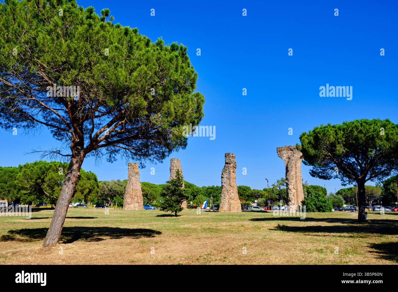 France, Var, Fréjus, Forum Julii, Sainte-Croix plain, the Roman aqueduct of the 1st century BC Stock Photo