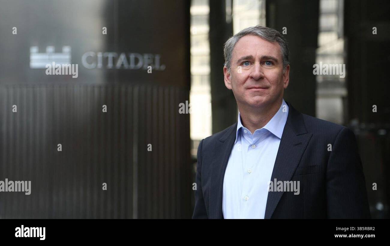 Ken griffin hi-res stock photography and images - Alamy