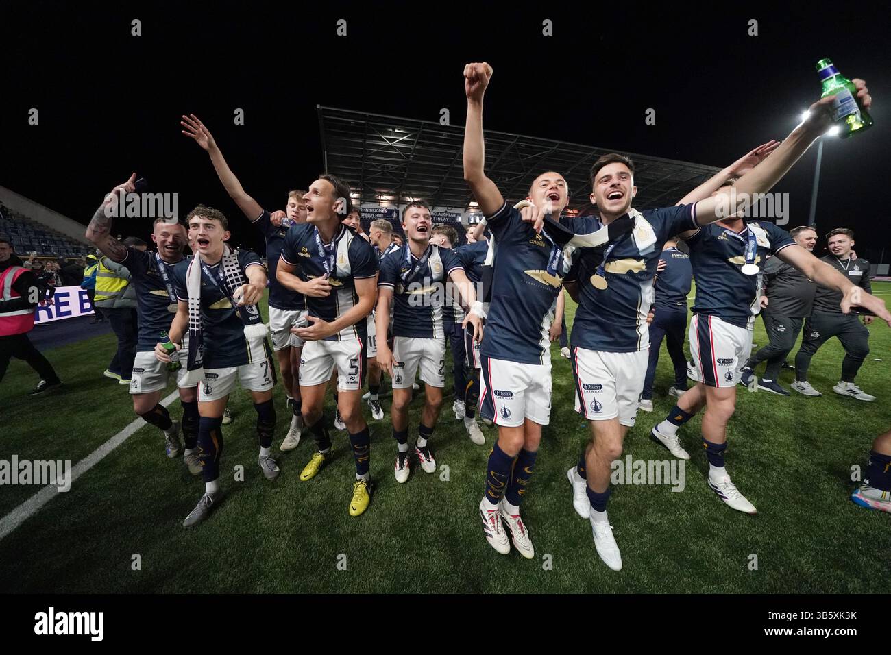 Falkirk players celebrate at the final whistle after the William Hill ...