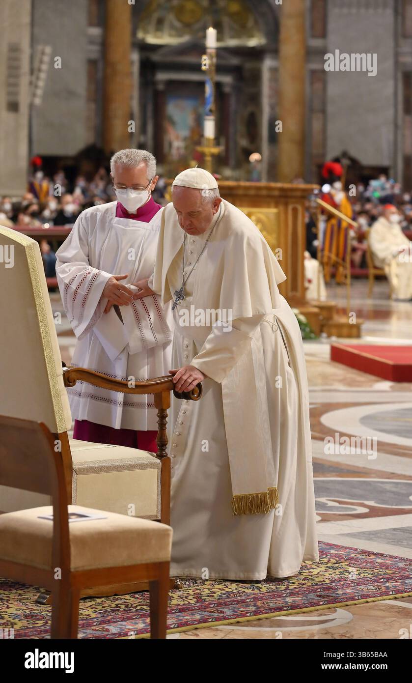 Pope Francis, who did not celebrate the function for health reasons ...