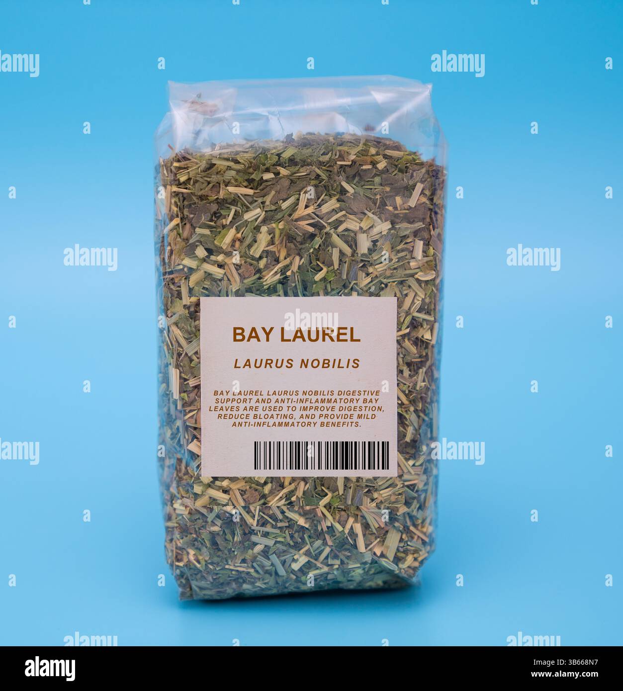 Bay laurel (Laurus nobilis). Bay leaves are used to improve digestion, reduce bloating, and provide mild anti-inflammatory benefits. Stock Photo