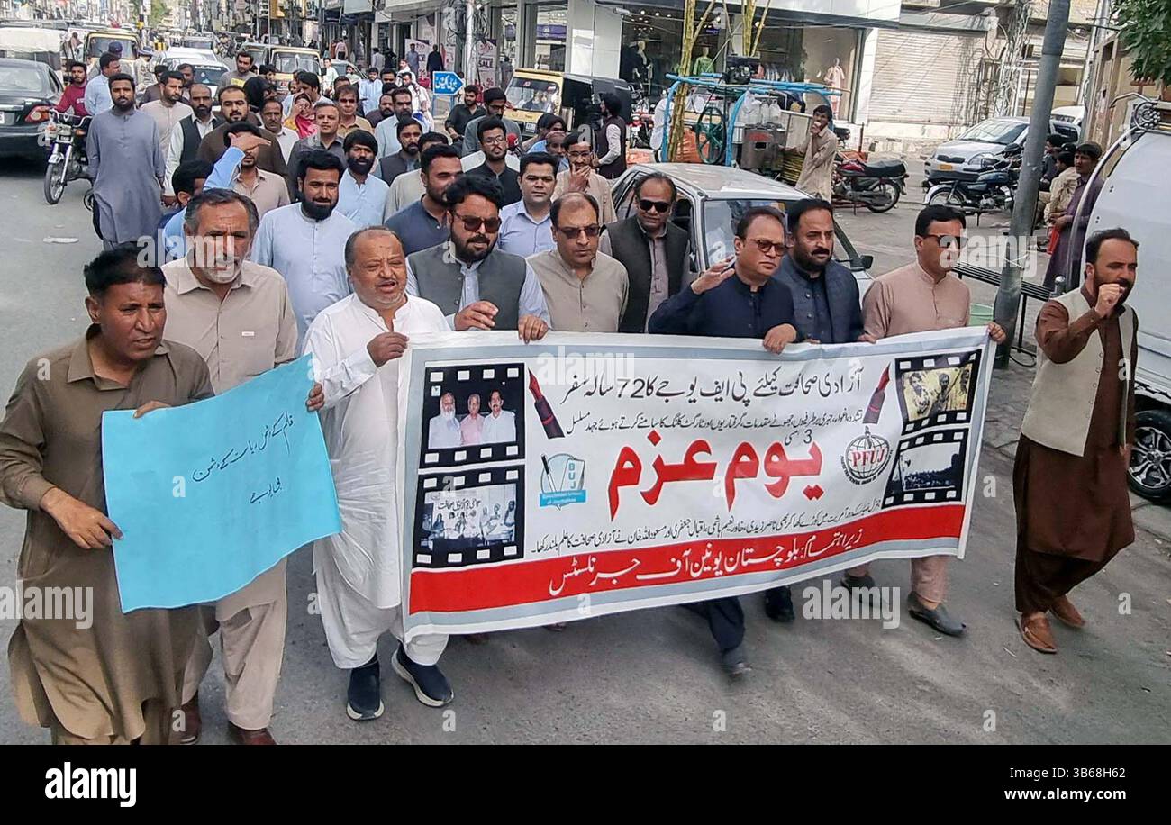 Members of Balochistan Union of Journalists are holding protest ...
