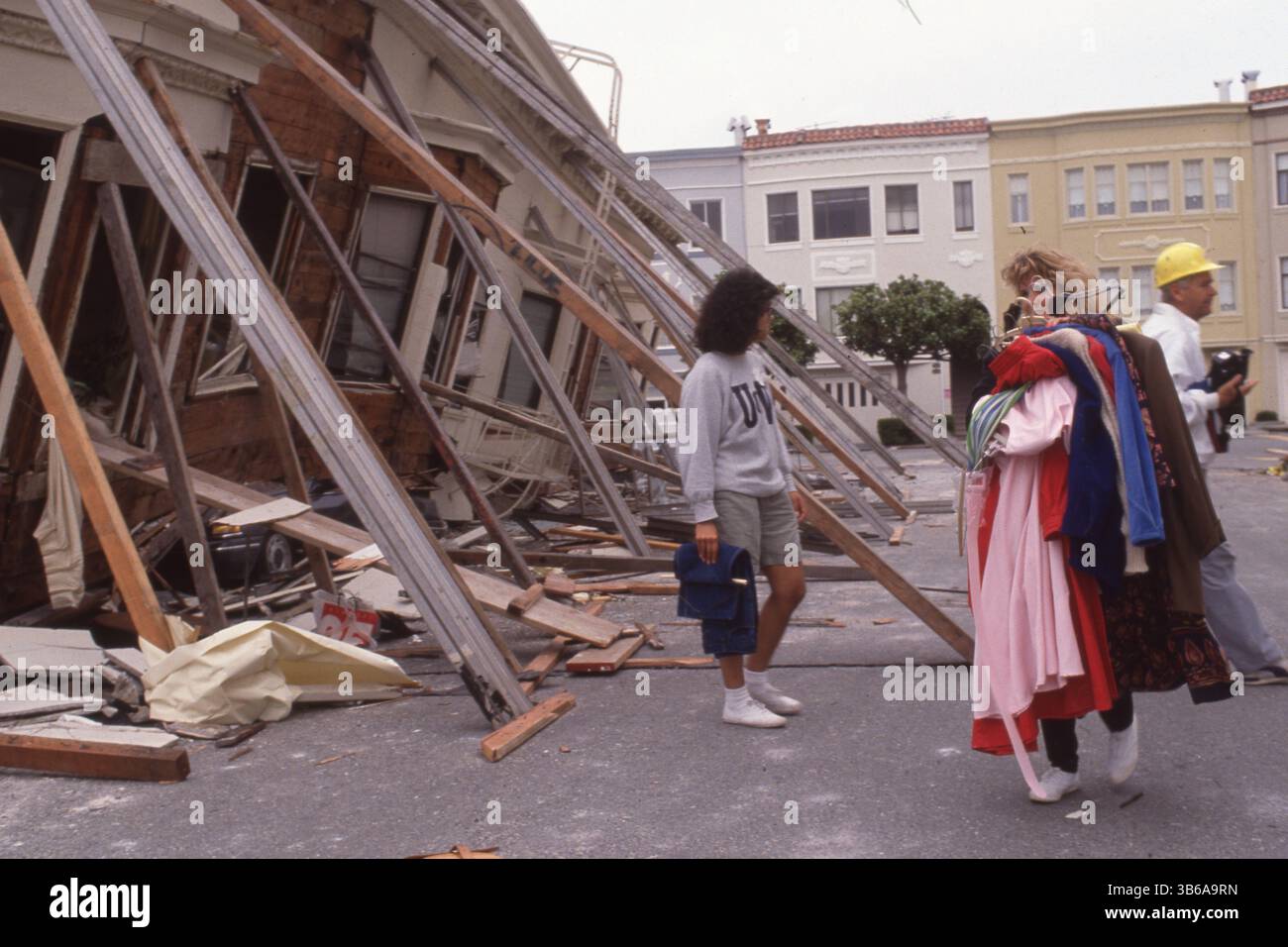 1989 san francisco earthquake damage hi-res stock photography and ...